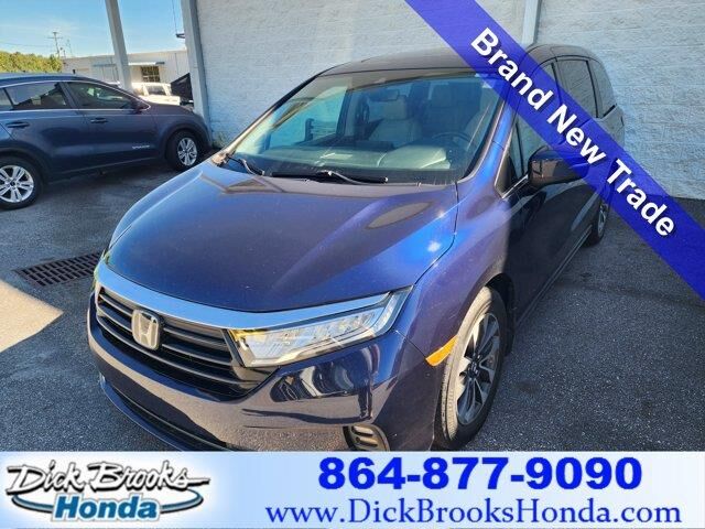 2022 Honda Odyssey EX-L — photo 1 of 10