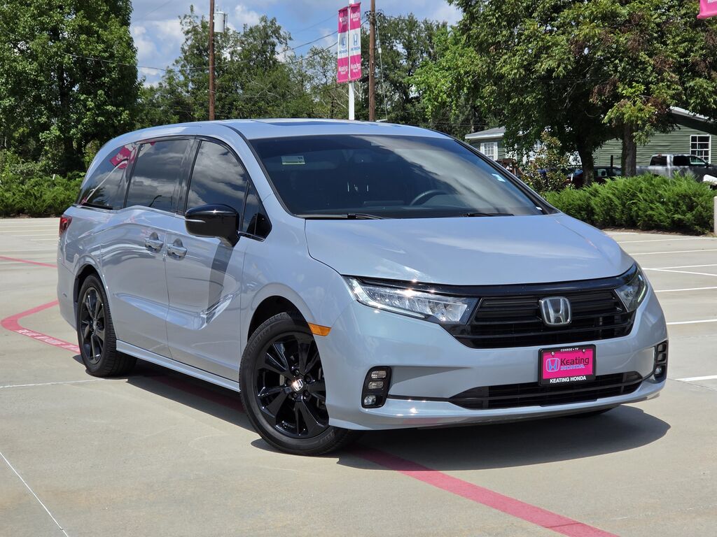 2023 Honda Odyssey SPORT — photo 1 of 6