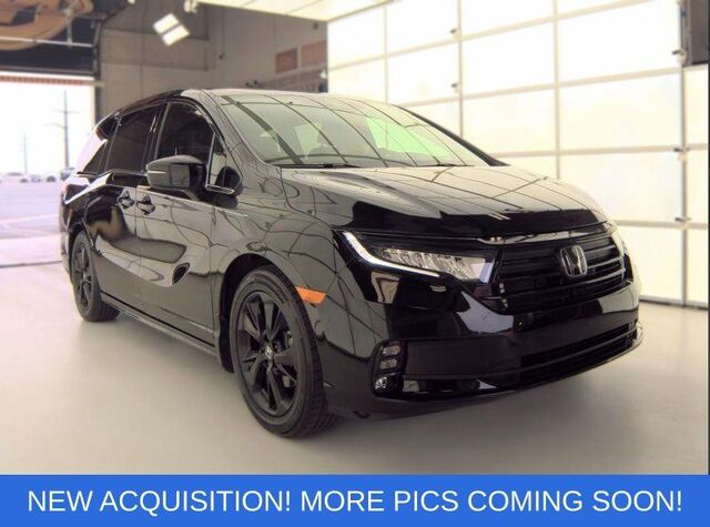 2024 Honda Odyssey Sport — photo 1 of 8