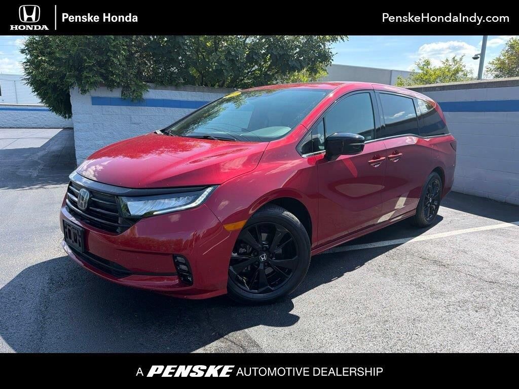 2024 Honda Odyssey Sport — photo 1 of 13