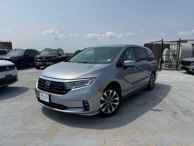 2022 Honda Odyssey EX-L — photo 1 of 7