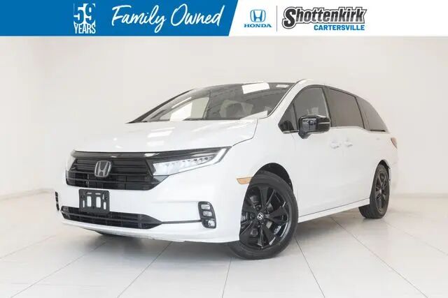 2023 Honda Odyssey Sport — photo 1 of 13