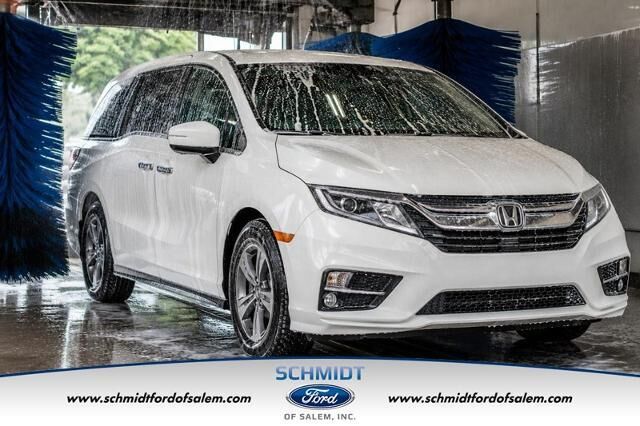 2019 Honda Odyssey EX-L — photo 1 of 1
