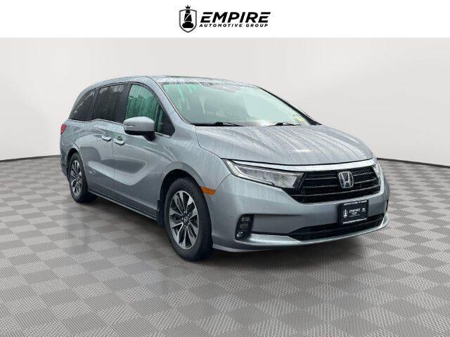 2022 Honda Odyssey EX-L — photo 1 of 13