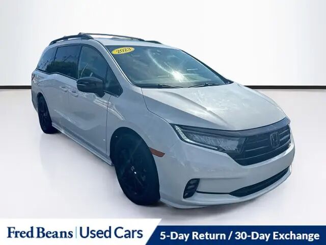 2023 Honda Odyssey Sport — photo 1 of 10