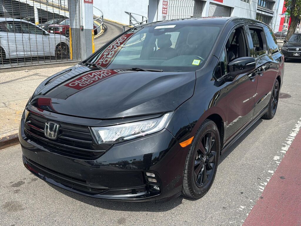 2024 Honda Odyssey Sport — photo 1 of 39