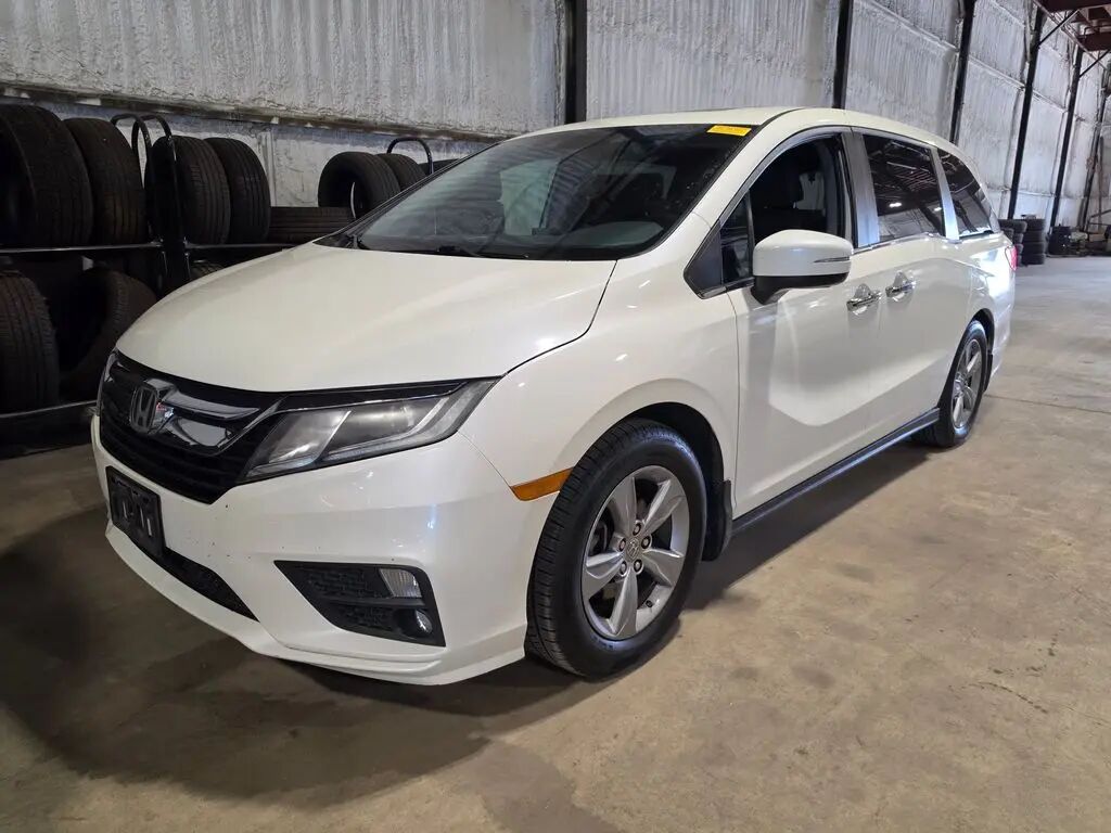 2018 Honda Odyssey EX-L — photo 1 of 11