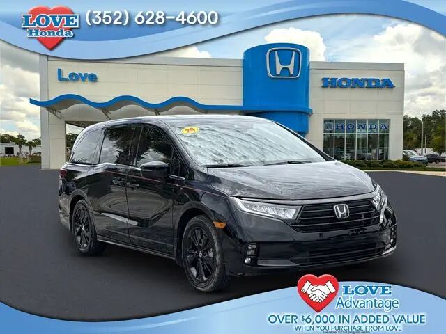 2024 Honda Odyssey Sport — photo 1 of 13