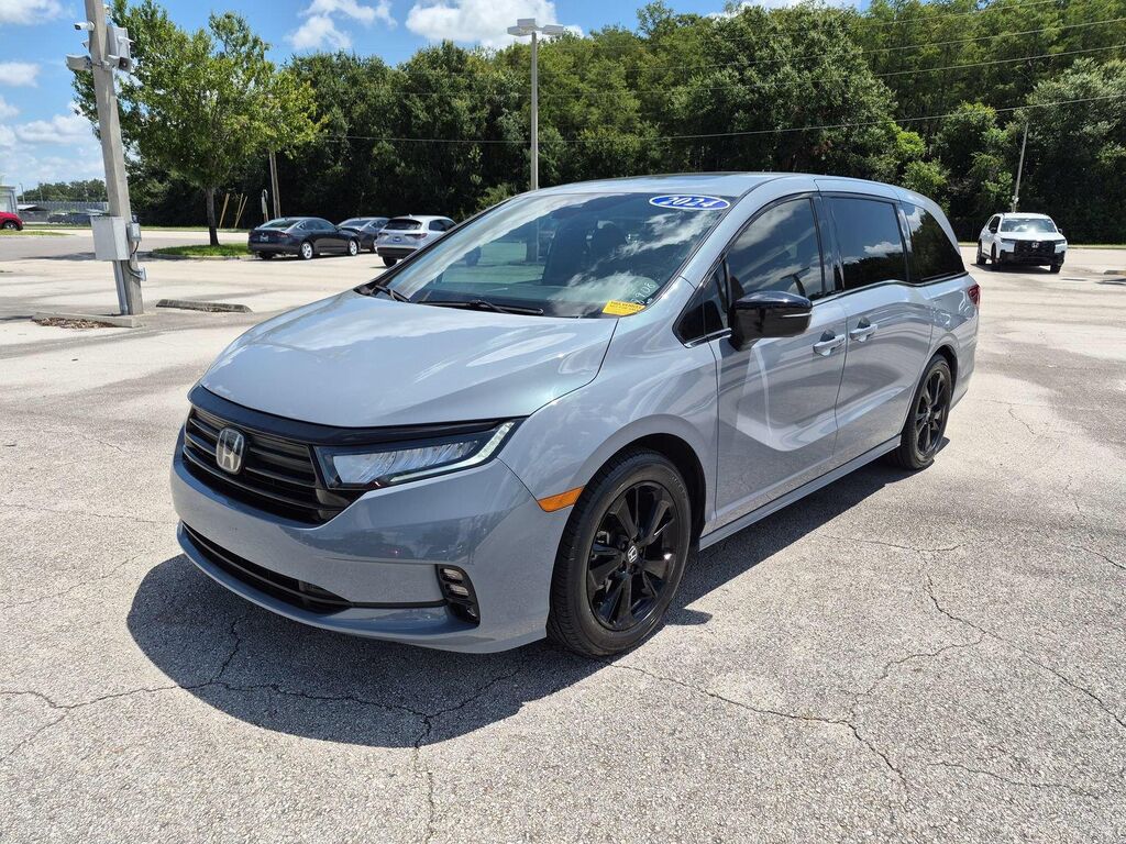 2024 Honda Odyssey Sport — photo 1 of 26