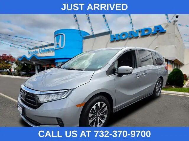 2022 Honda Odyssey EX-L — photo 1 of 13