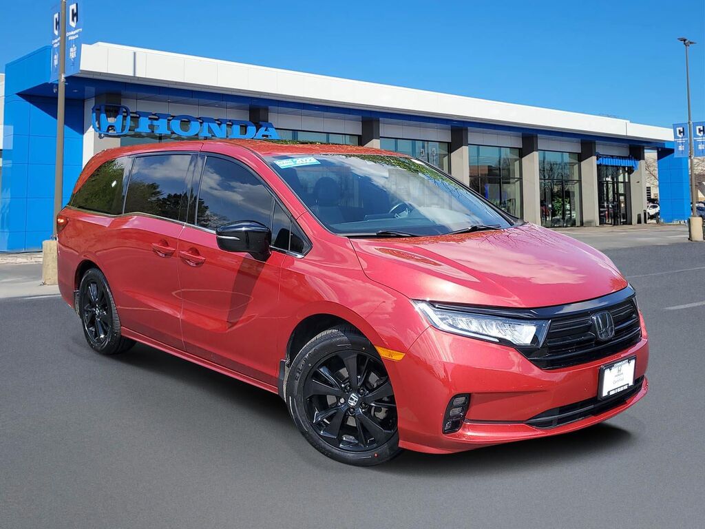 2023 Honda Odyssey Sport — photo 1 of 33