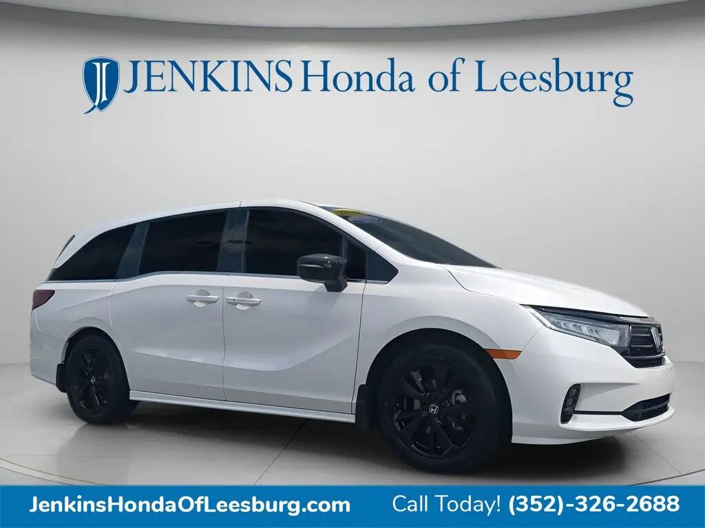 2024 Honda Odyssey Sport — photo 1 of 2
