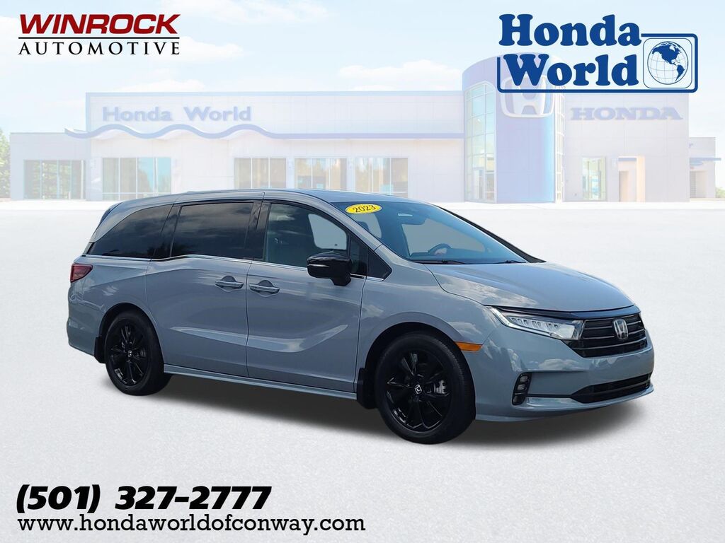 2023 Honda Odyssey Sport — photo 1 of 13