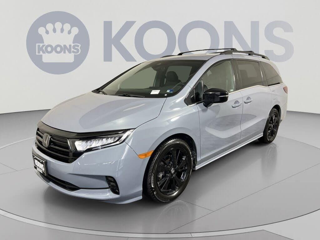 2024 Honda Odyssey Sport — photo 1 of 1