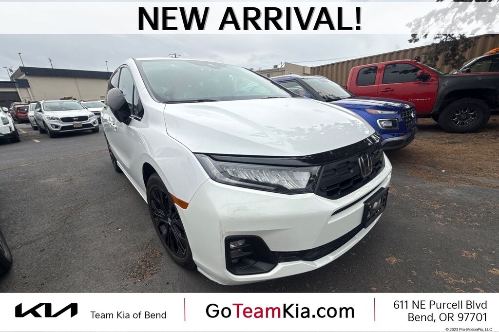 2025 Honda Odyssey Sport-L — photo 1 of 13