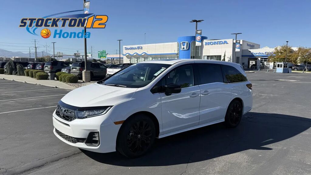 2026 Honda Odyssey Sport-L — photo 1 of 13