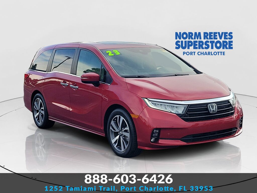 2023 Honda Odyssey TOURING — photo 1 of 7
