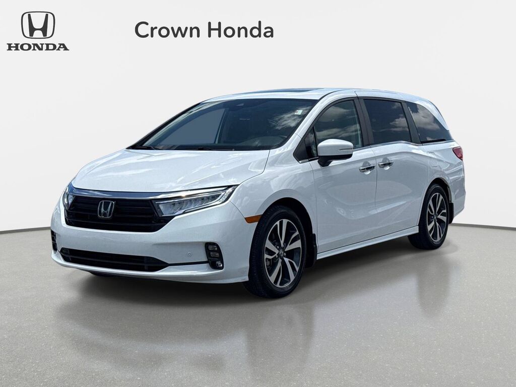 2024 Honda Odyssey TOURING — photo 1 of 7