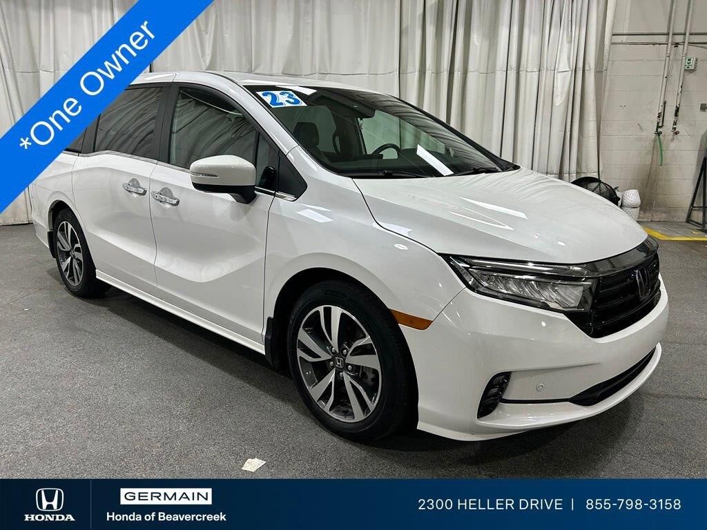 2023 Honda Odyssey Touring — photo 1 of 7