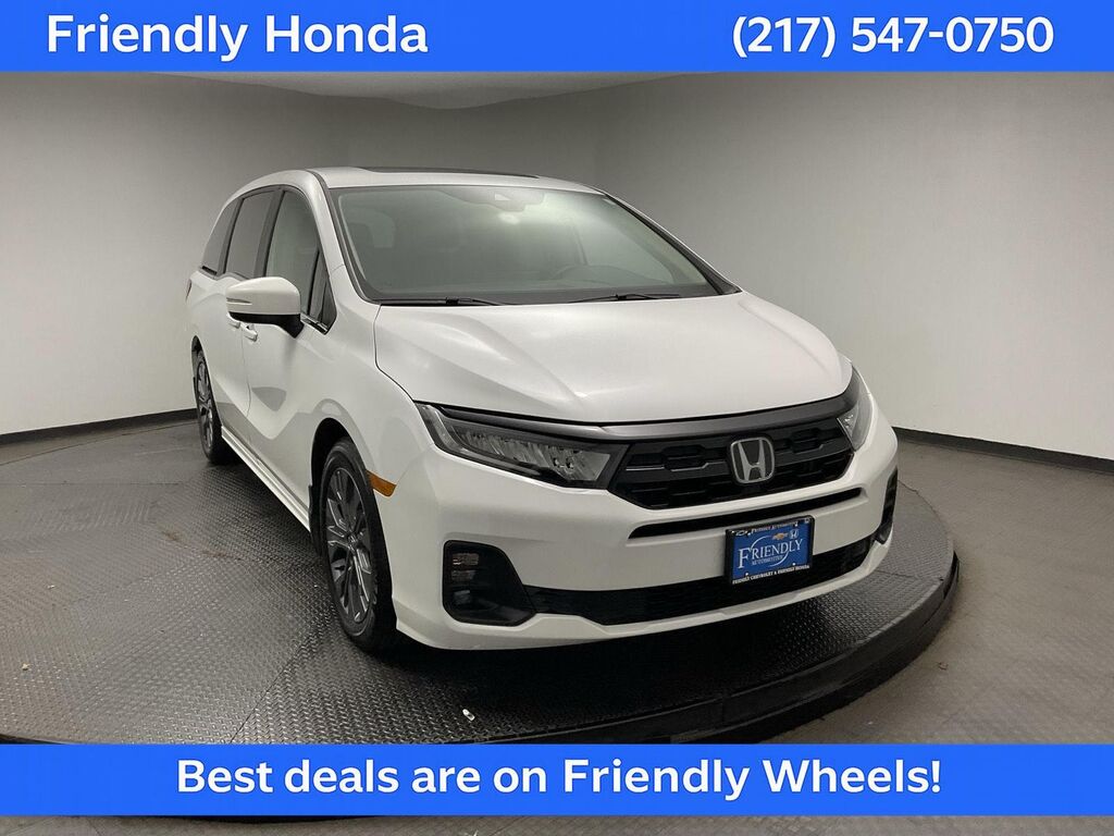 2025 Honda Odyssey Touring — photo 1 of 13