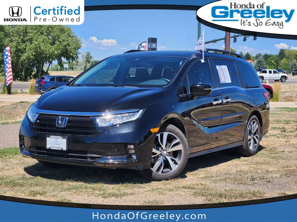 2024 Honda Odyssey Touring — photo 1 of 13