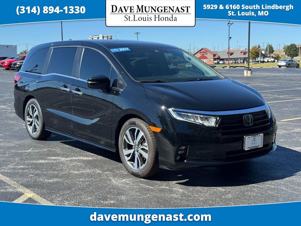 2022 Honda Odyssey TOURING — photo 1 of 7