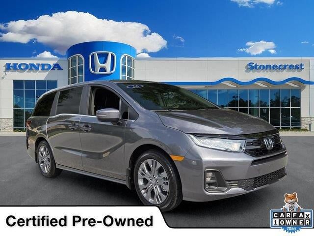 2026 Honda Odyssey Touring — photo 1 of 13