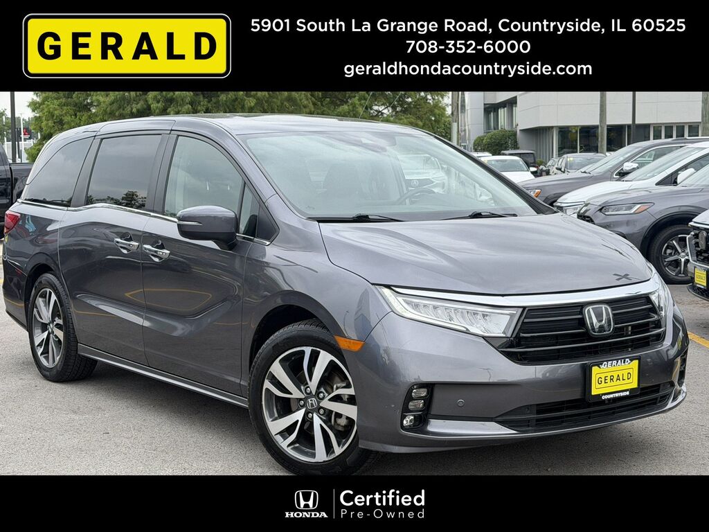 2022 Honda Odyssey TOURING — photo 1 of 7