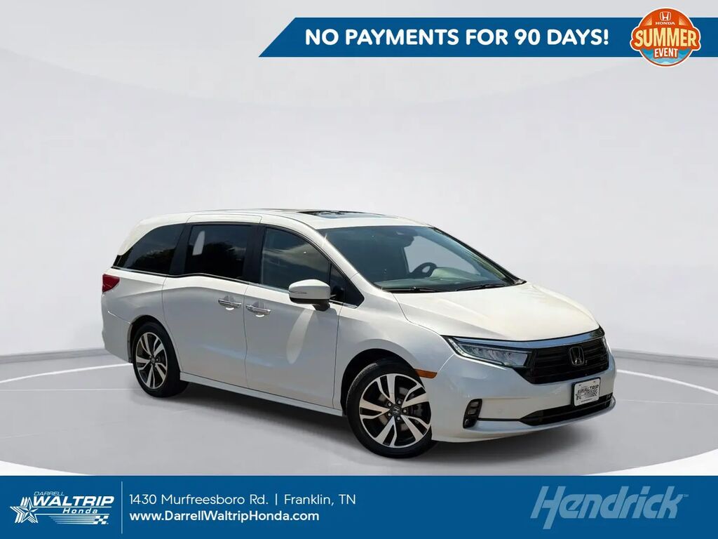 2024 Honda Odyssey Touring — photo 1 of 13