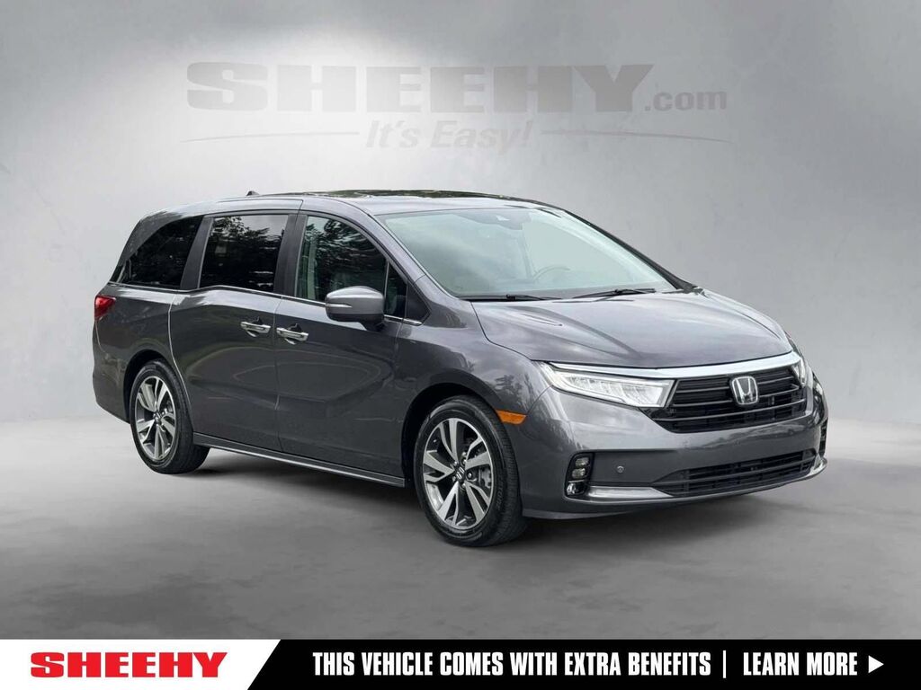 2024 Honda Odyssey TOURING — photo 1 of 7