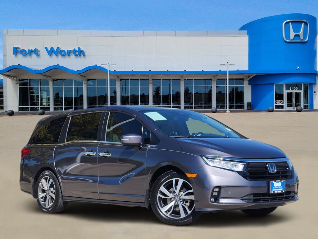 2021 Honda Odyssey TOURING — photo 1 of 7