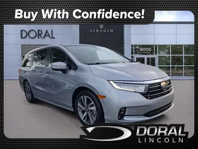 2022 Honda Odyssey Touring — photo 1 of 56