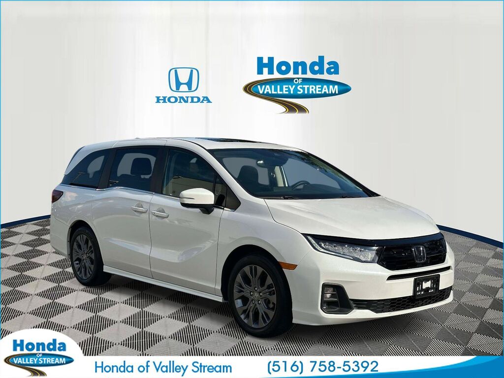 2025 Honda Odyssey TOURING — photo 1 of 7