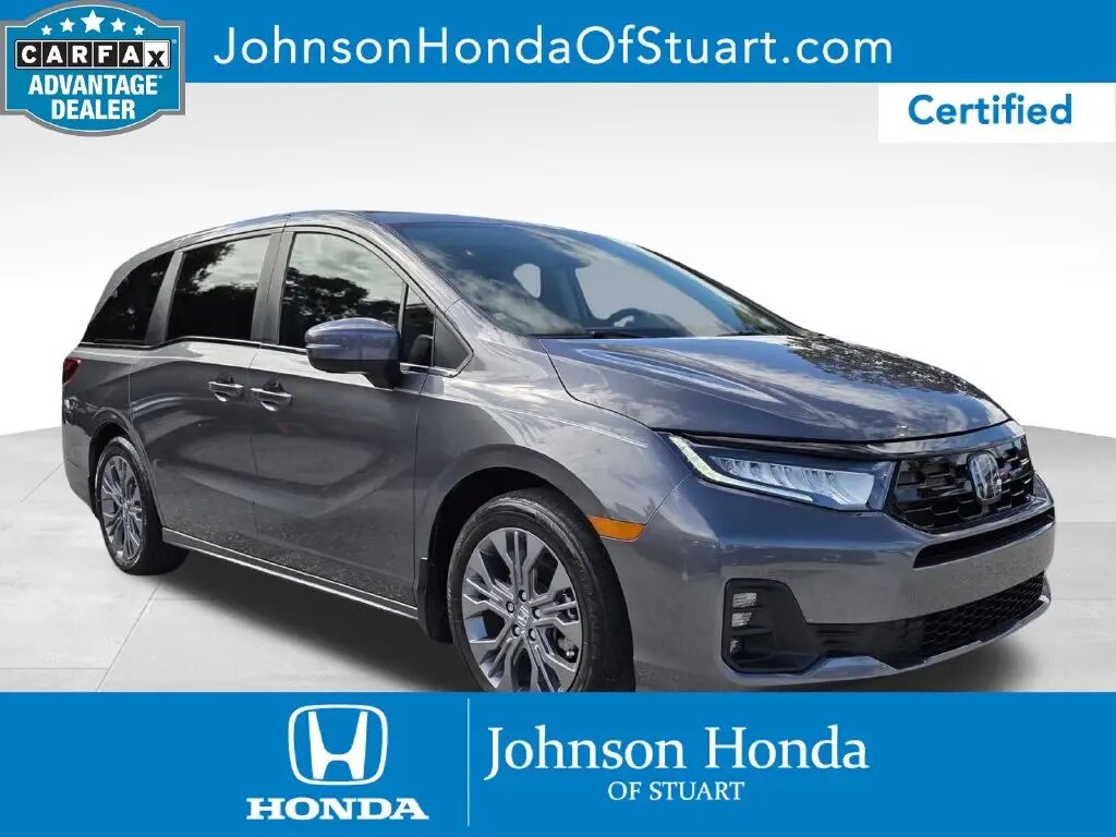 2025 Honda Odyssey Touring — photo 1 of 13