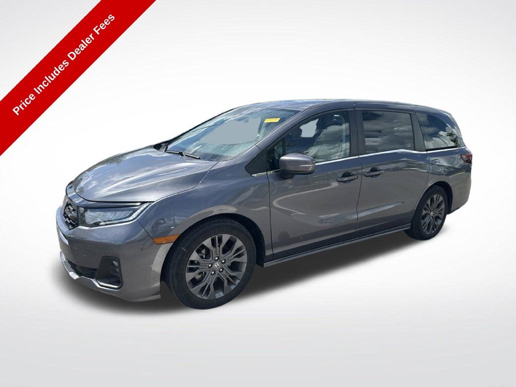 2025 Honda Odyssey Touring — photo 1 of 13
