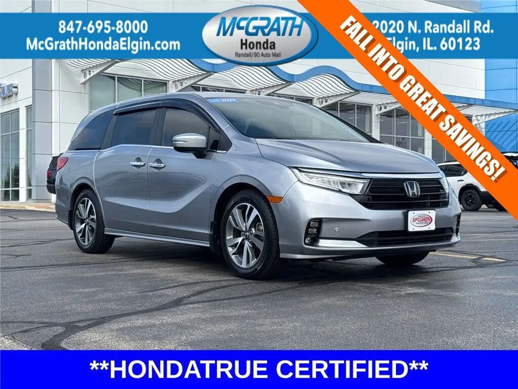 2023 Honda Odyssey Touring — photo 1 of 1