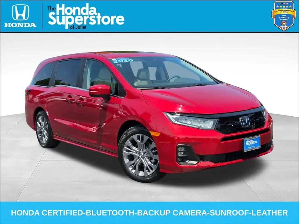 2025 Honda Odyssey Touring — photo 1 of 13