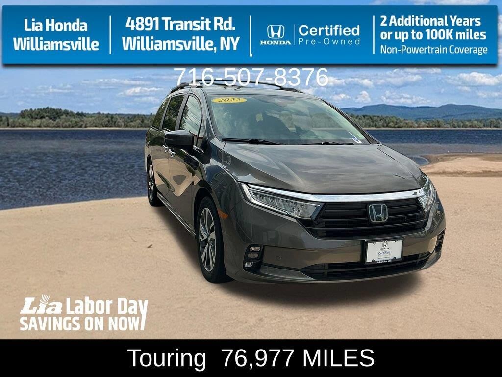 2022 Honda Odyssey Touring — photo 1 of 14