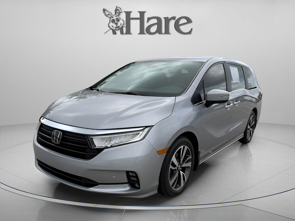 2024 Honda Odyssey TOURING — photo 1 of 7