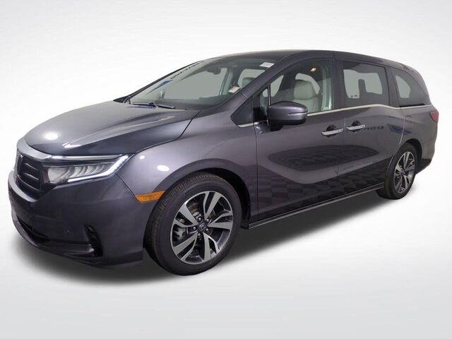 2024 Honda Odyssey Touring — photo 1 of 1