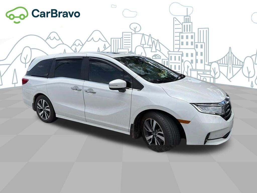 2023 Honda Odyssey Touring — photo 1 of 4