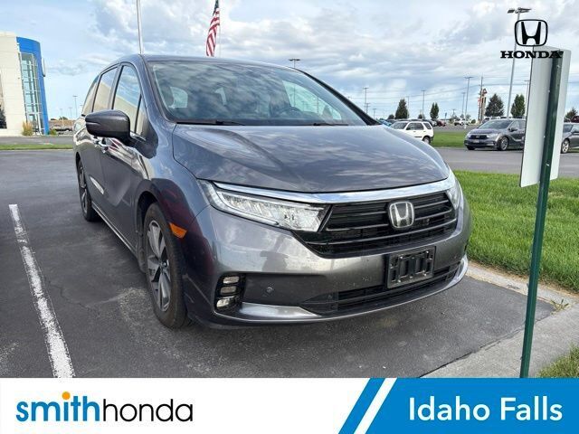 2023 Honda Odyssey TOURING — photo 1 of 1