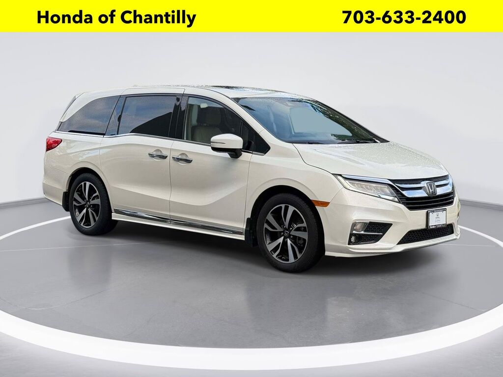 2019 Honda Odyssey Elite — photo 1 of 7
