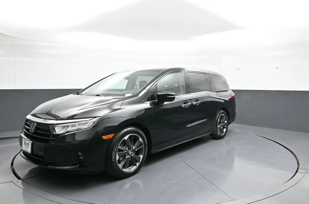 2022 Honda Odyssey Elite — photo 1 of 12
