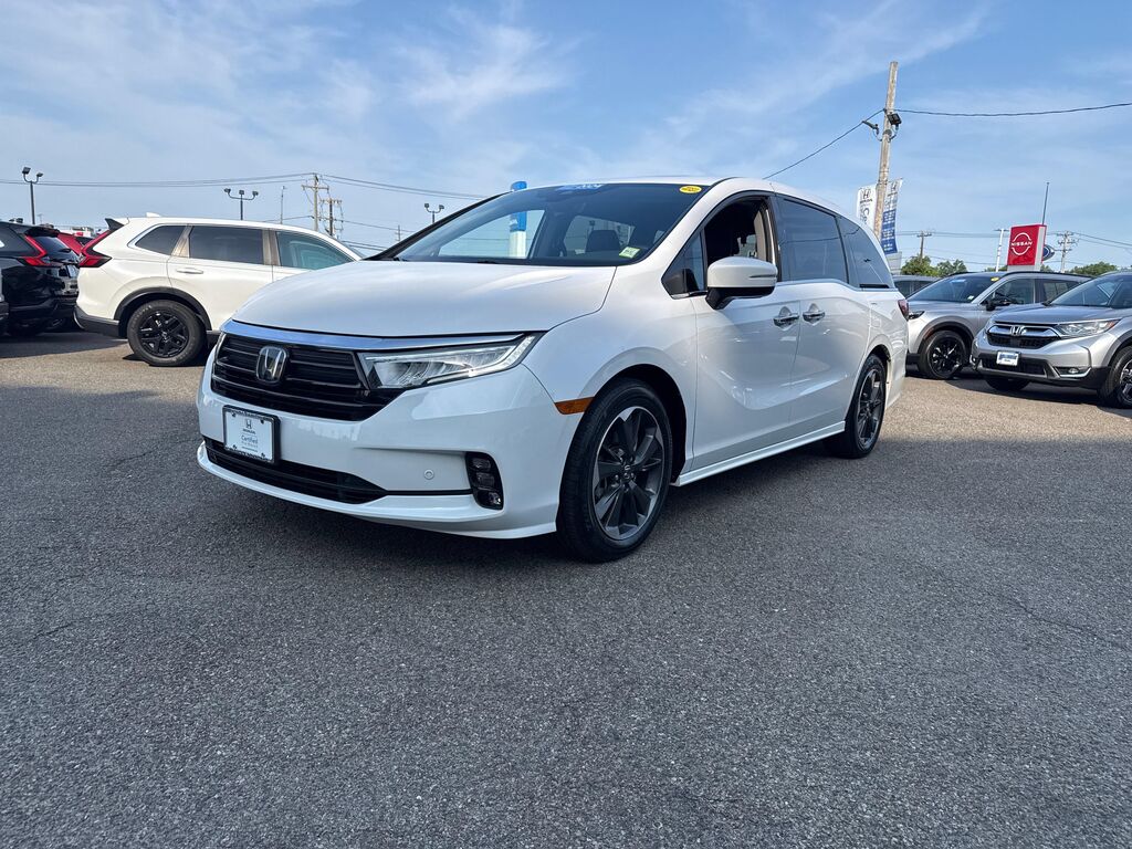 2024 Honda Odyssey Elite — photo 1 of 13