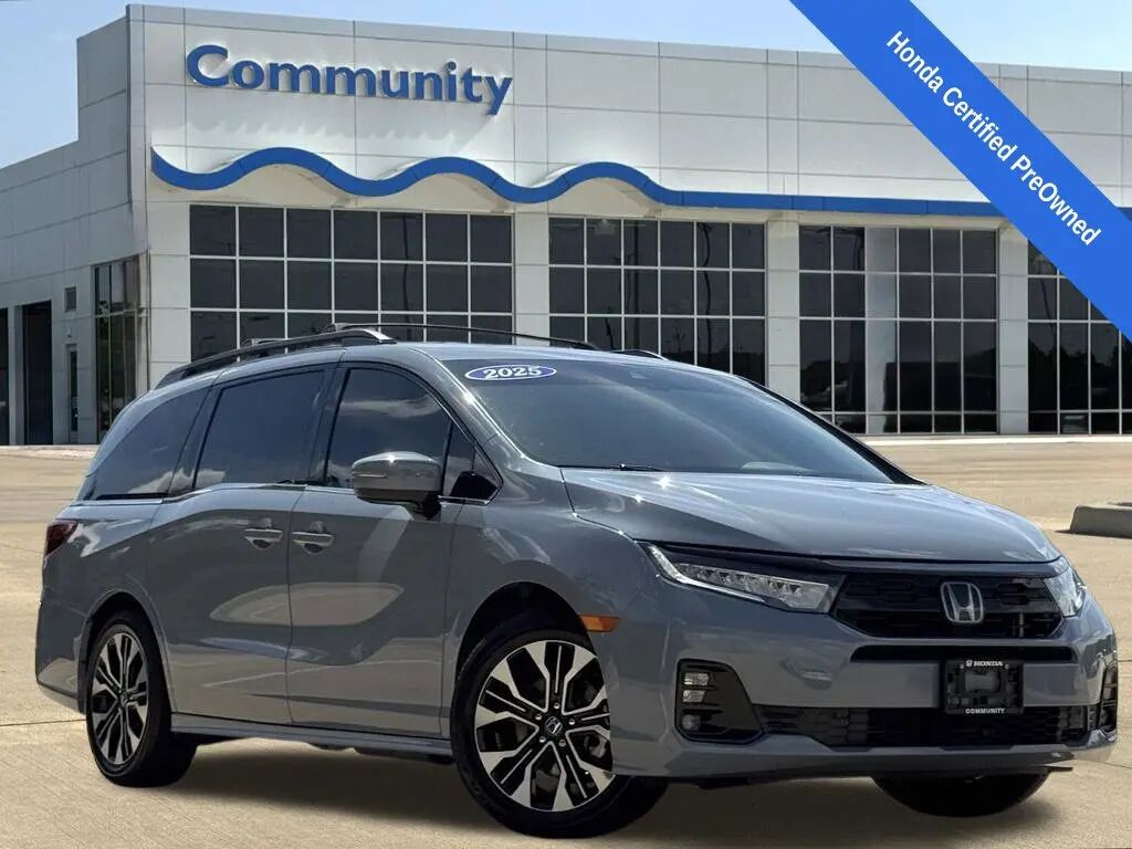 2025 Honda Odyssey Elite — photo 1 of 13