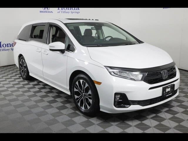 2025 Honda Odyssey Elite — photo 1 of 13