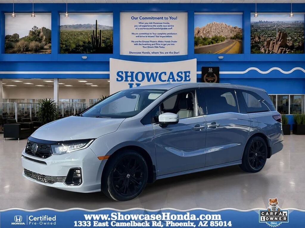 2025 Honda Odyssey Elite — photo 1 of 13