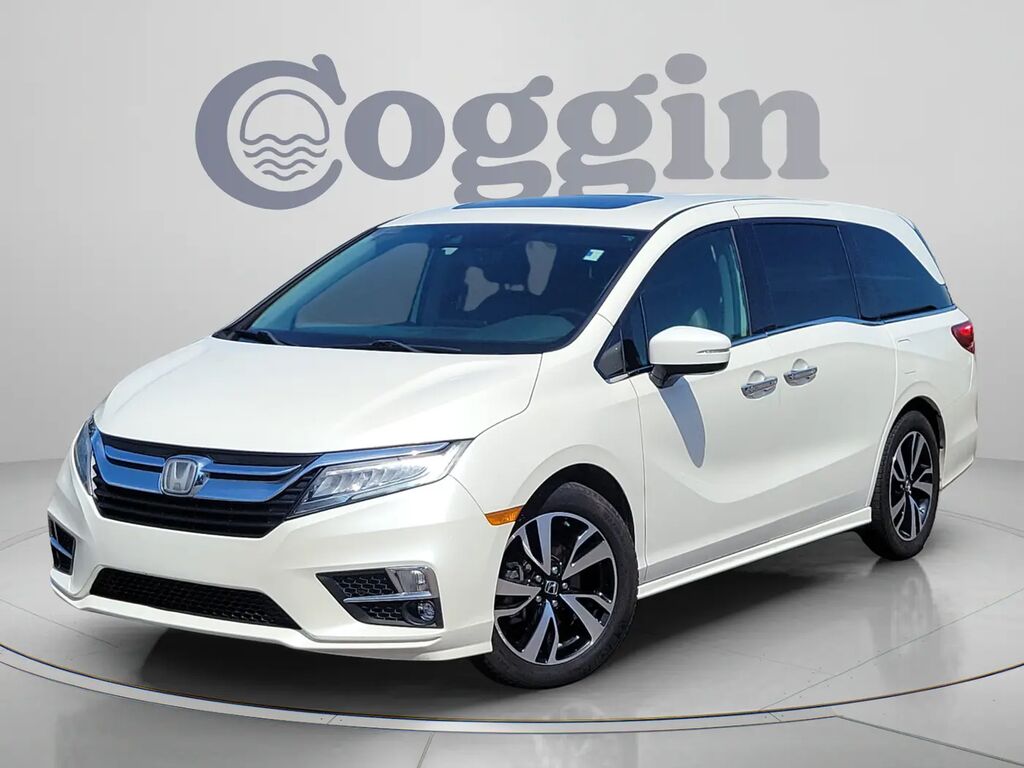2018 Honda Odyssey Elite — photo 1 of 13