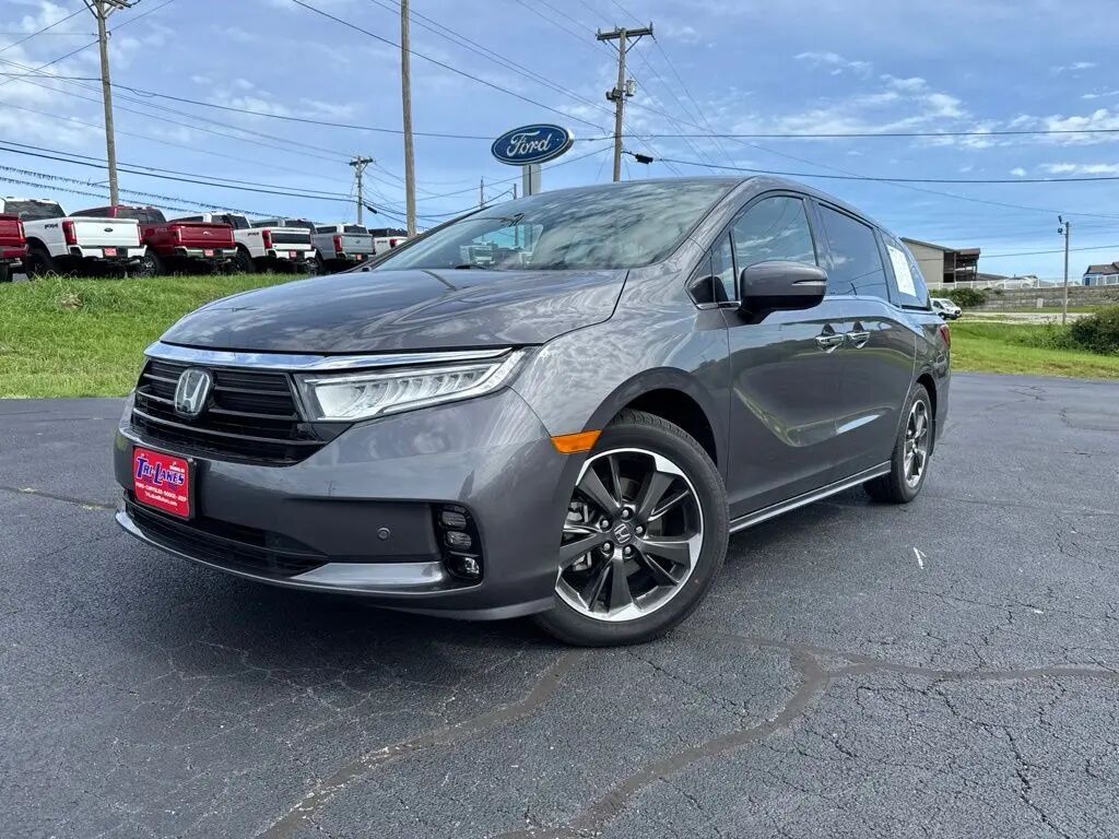 2024 Honda Odyssey Elite — photo 1 of 13
